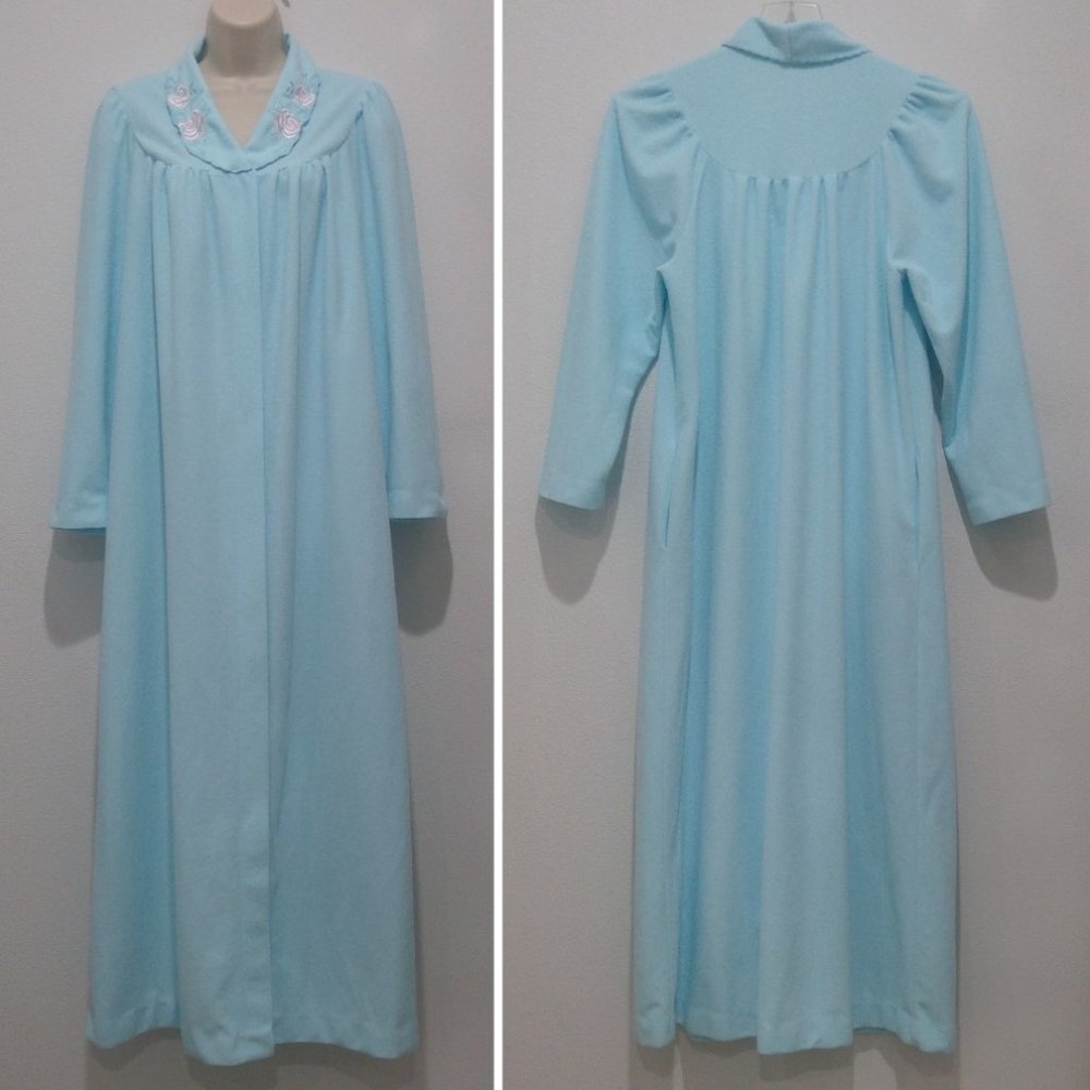 Vintage Shadowline Long Housecoat Robe Size Small Powder Blue USA Made 2098